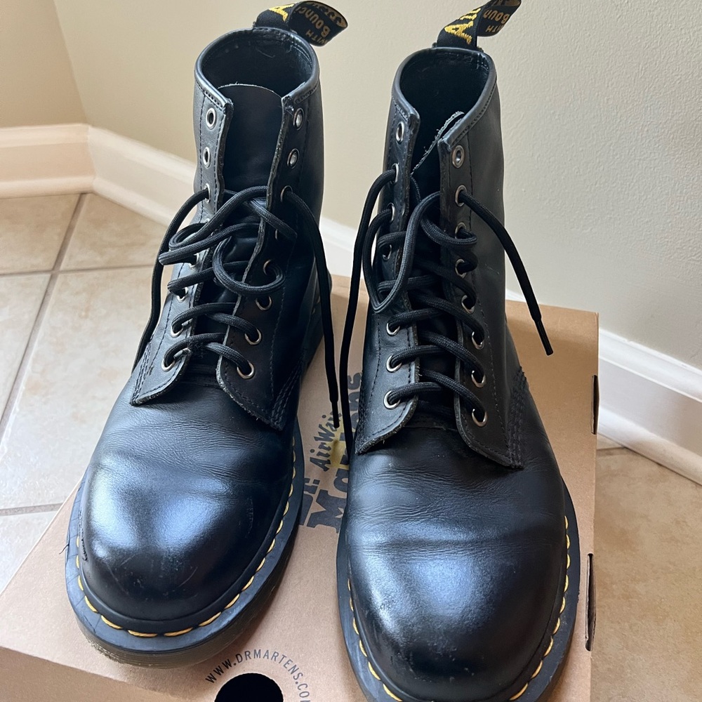 Dr Martens Air Waif with bouncing soles